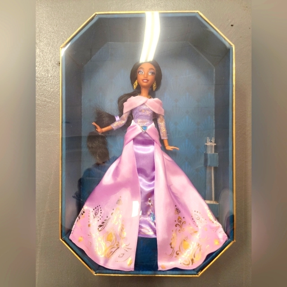 NRFB Mattel, Disney Collector Radiance Collection Jasmine Doll Collectible Toys